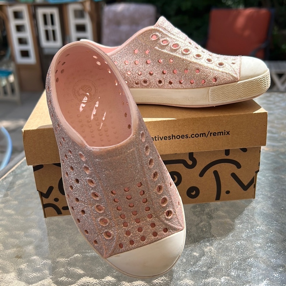 Native Jefferson Bling C9 kids shoes